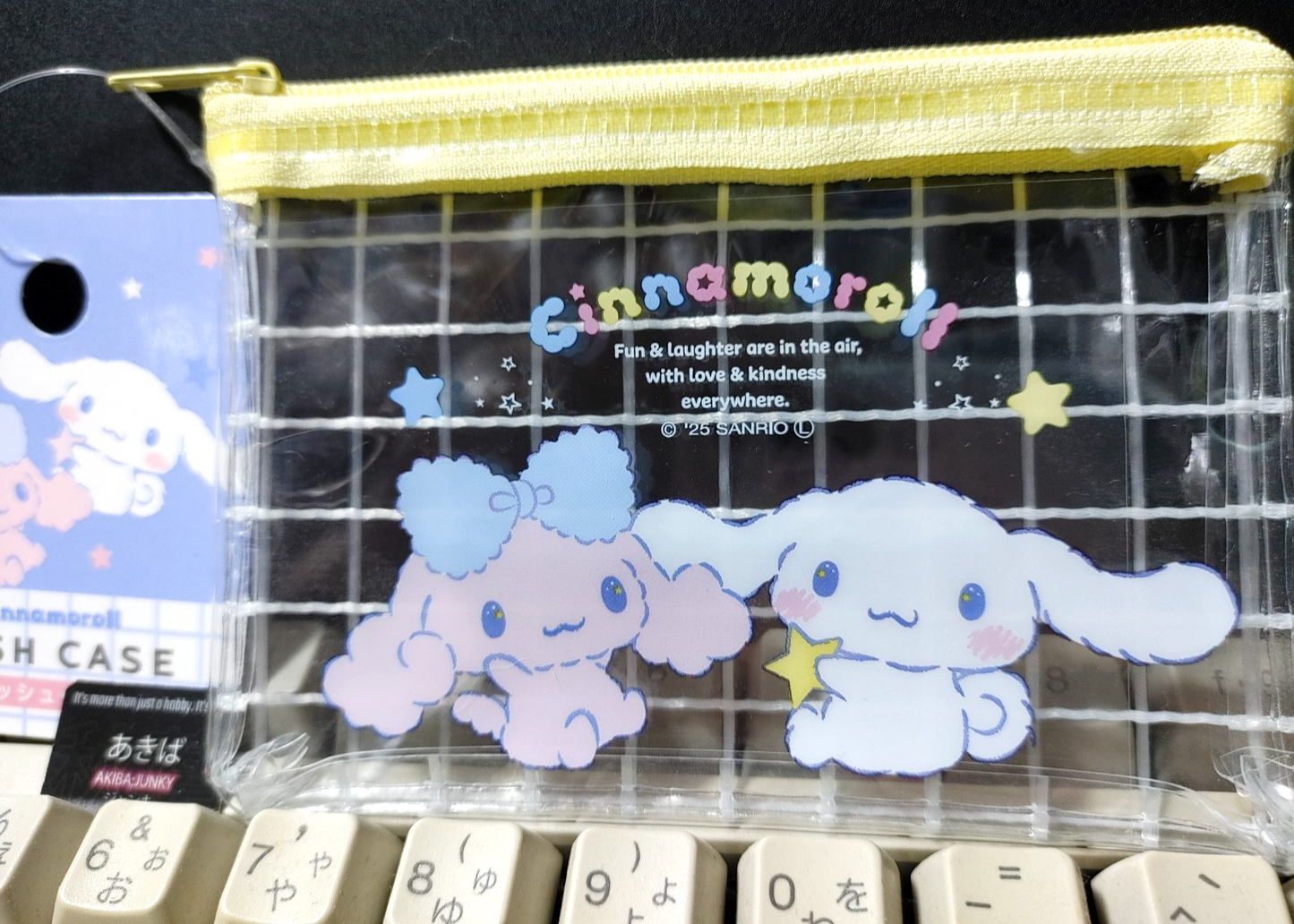 Hello Kitty Sanrio Cinnamoroll Mesh Case Holder Accessory Kawaii Yellow JAPAN