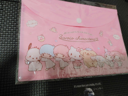 Hello Kitty Sanrio Pink Button Case Make up Accessory Bag Pouch JAPAN Release